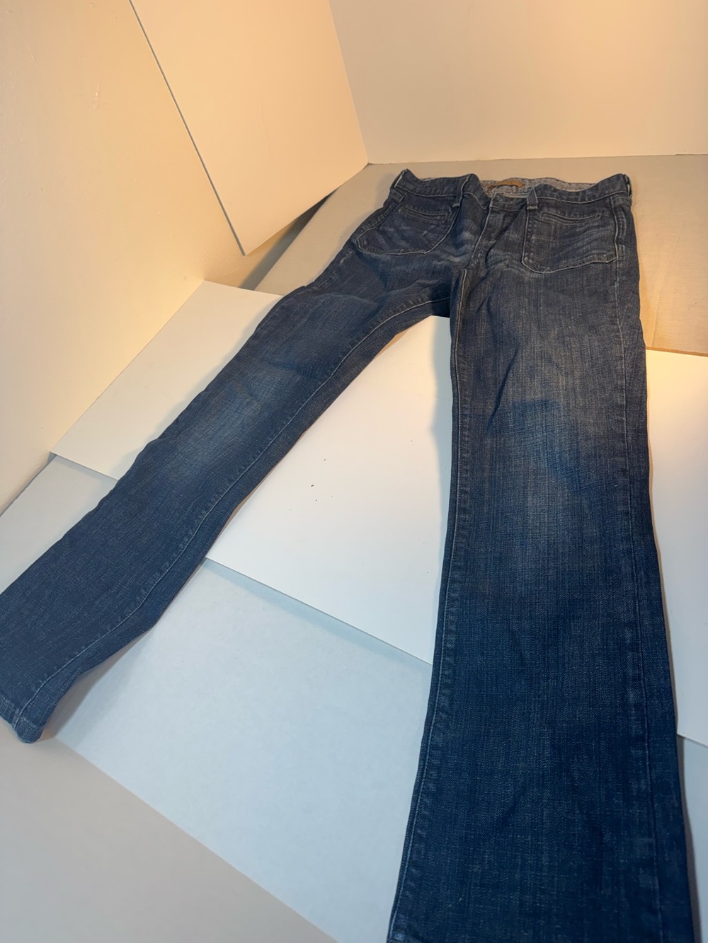 Straight-Leg women’s Jeans in Dark Blue Wash
